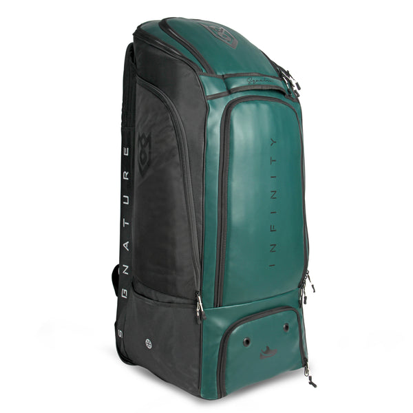 Signature Wheelie Duffle Bag Green